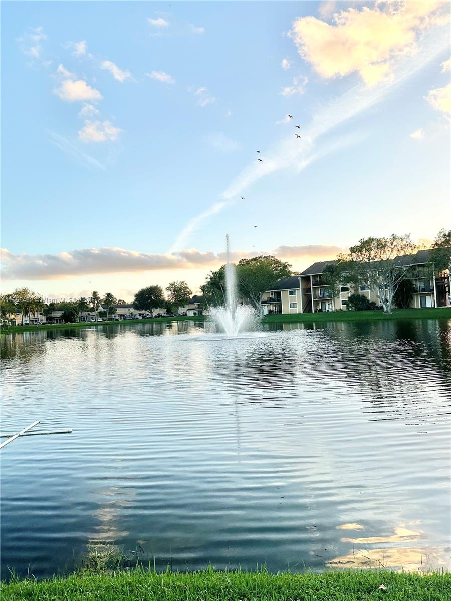 PALMS OF PEMBROKE CONDO - Residential