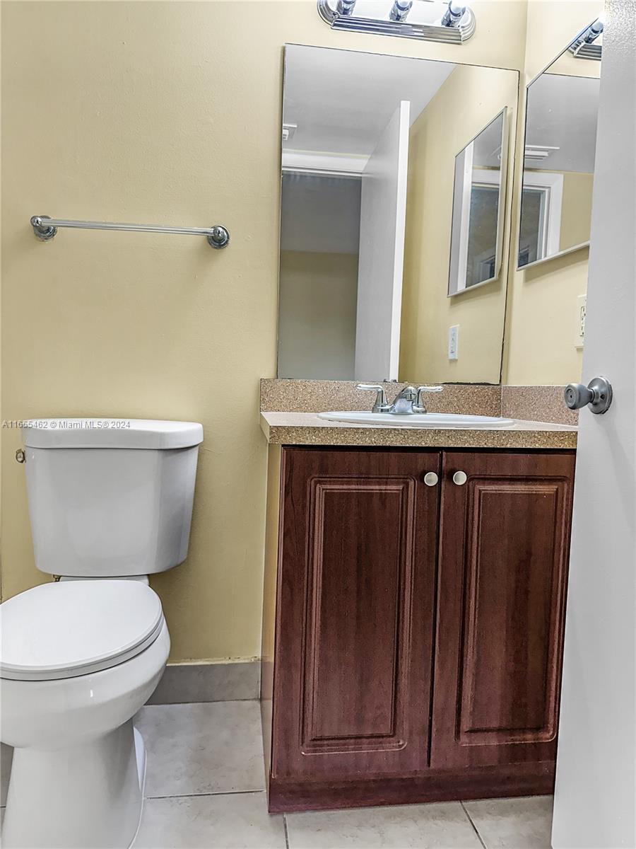 PALMS OF PEMBROKE CONDO - Residential