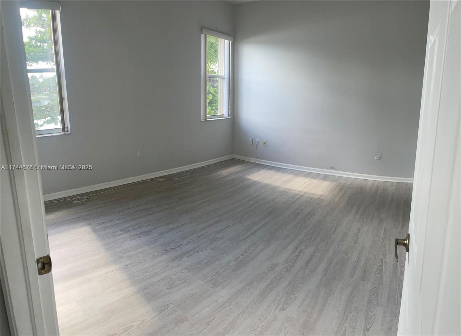 KEYS-GATE NO 3 - Residential