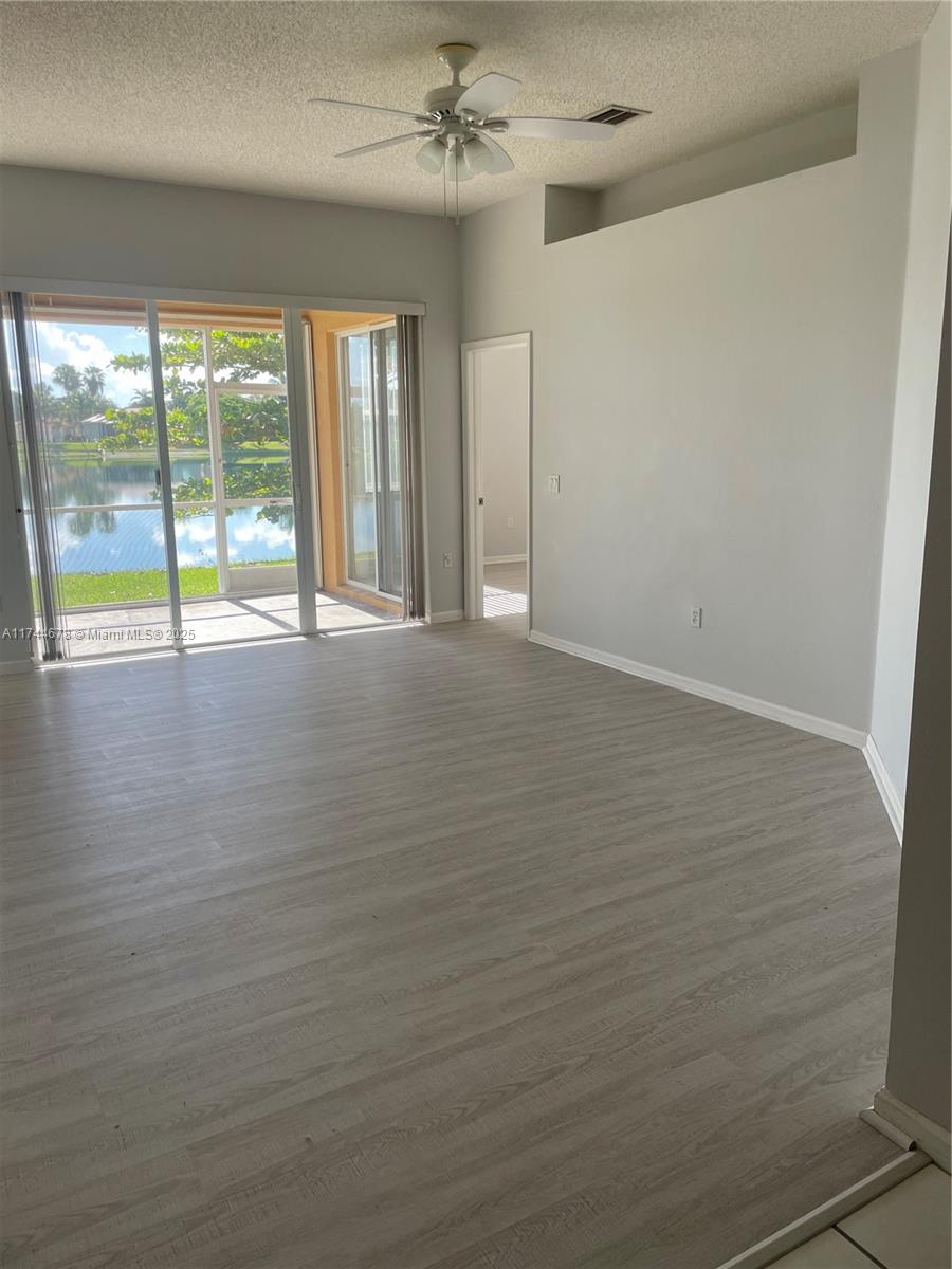 KEYS-GATE NO 3 - Residential