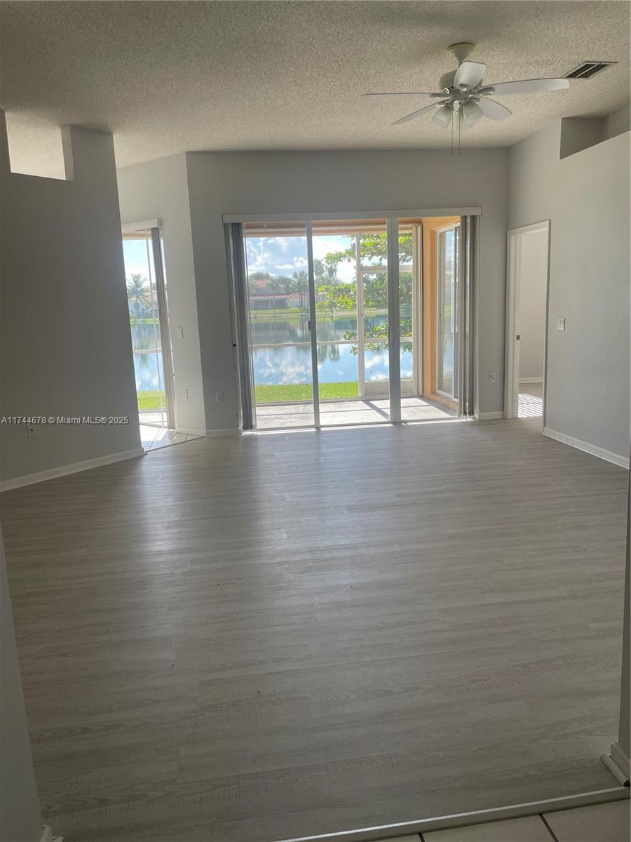 KEYS-GATE NO 3 - Residential