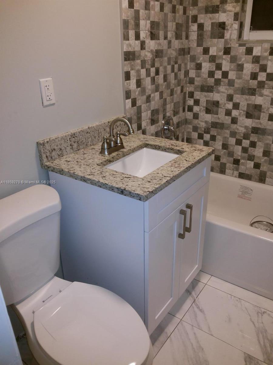 457 NW 109