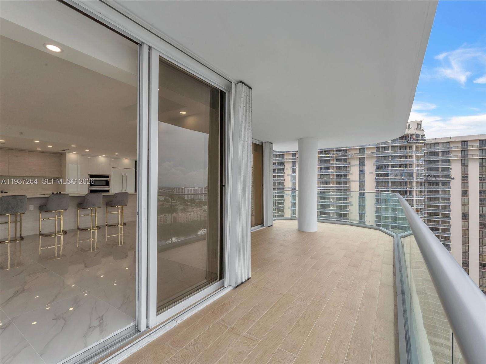 TURNBERRY ISLE CONDO - Residential