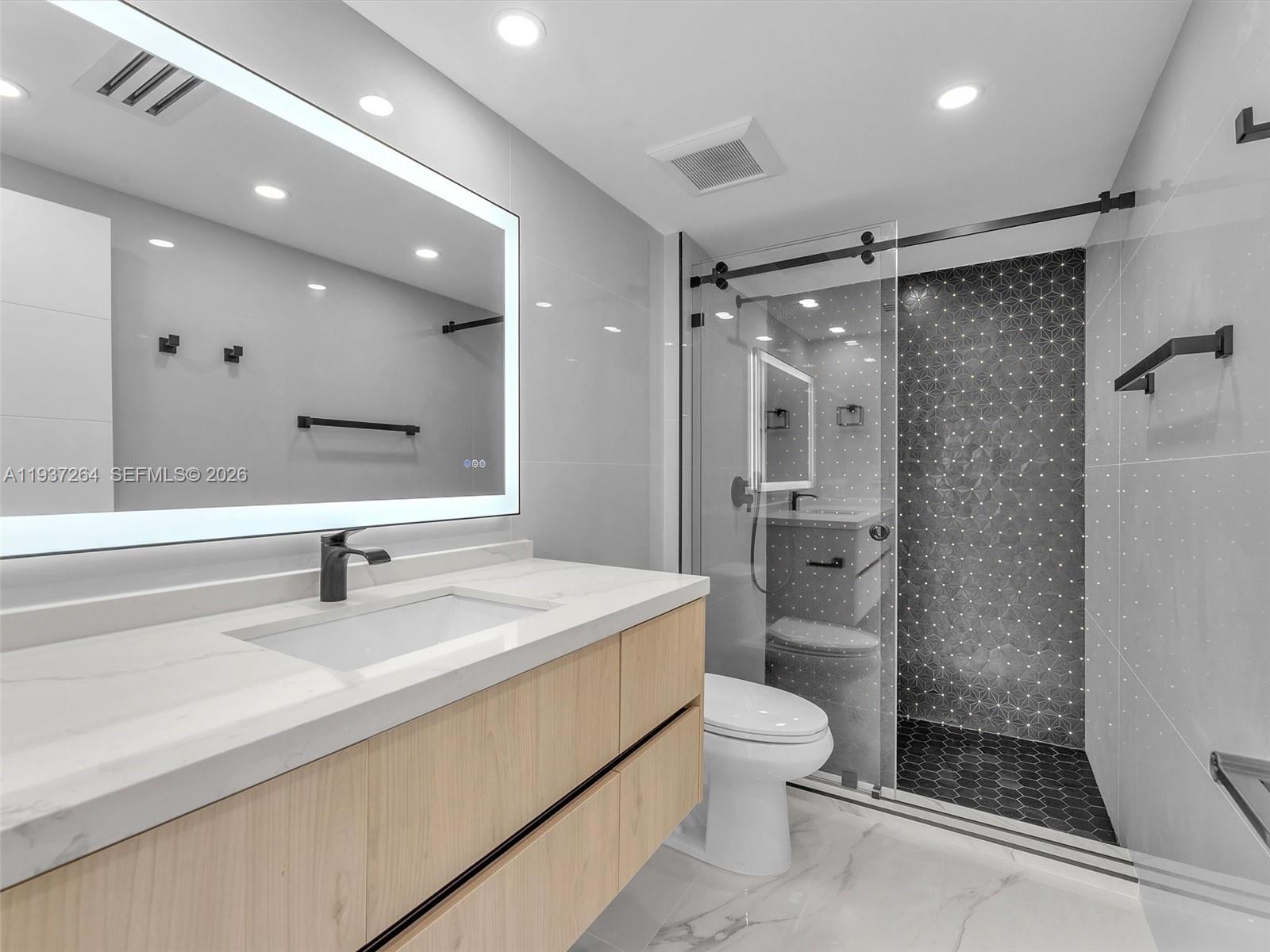 TURNBERRY ISLE CONDO - Residential