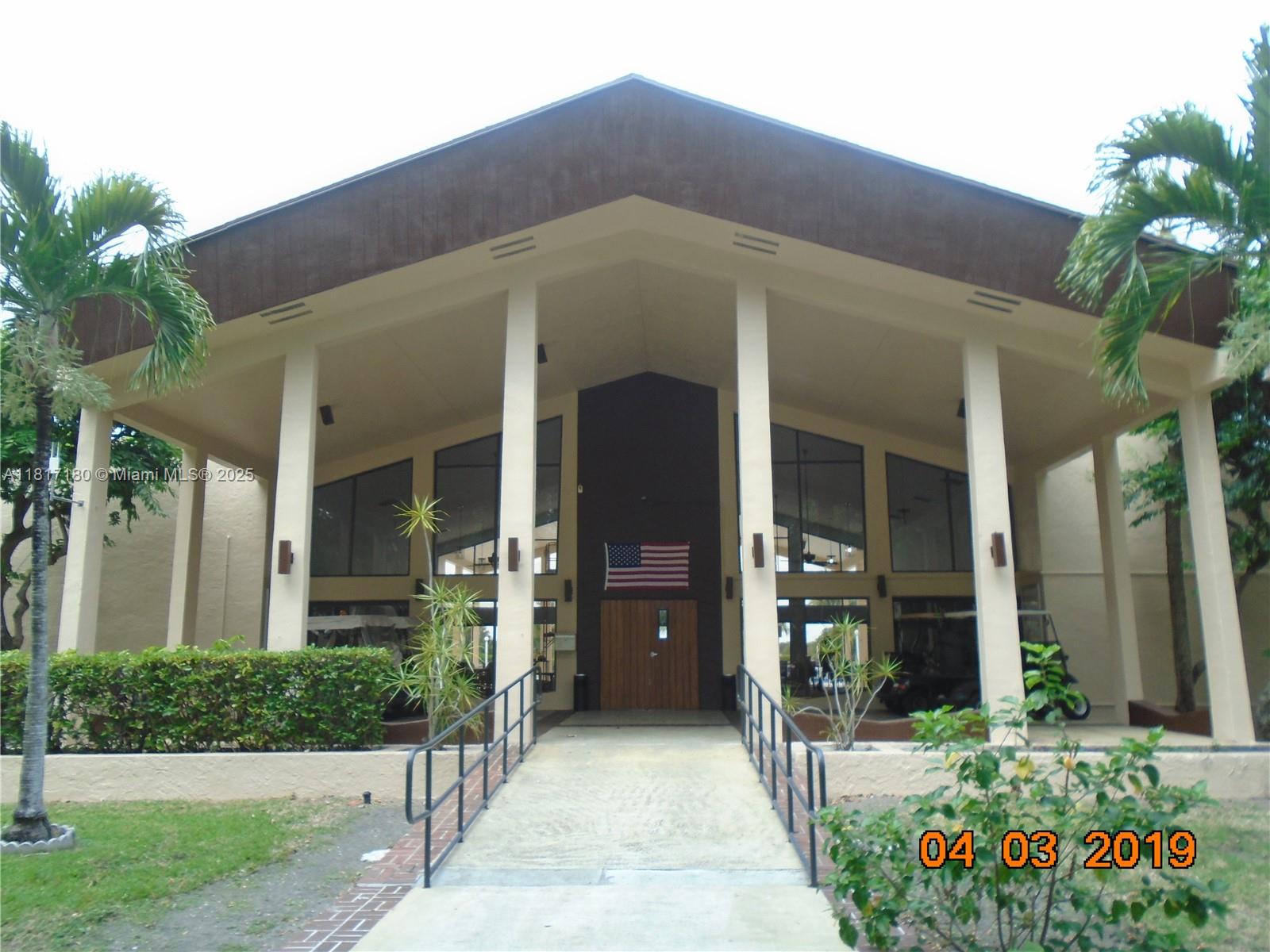 14601 N Kendall Dr 104K, Miami, Broward County, Florida - 2 Bedrooms  
2 Bathrooms - 