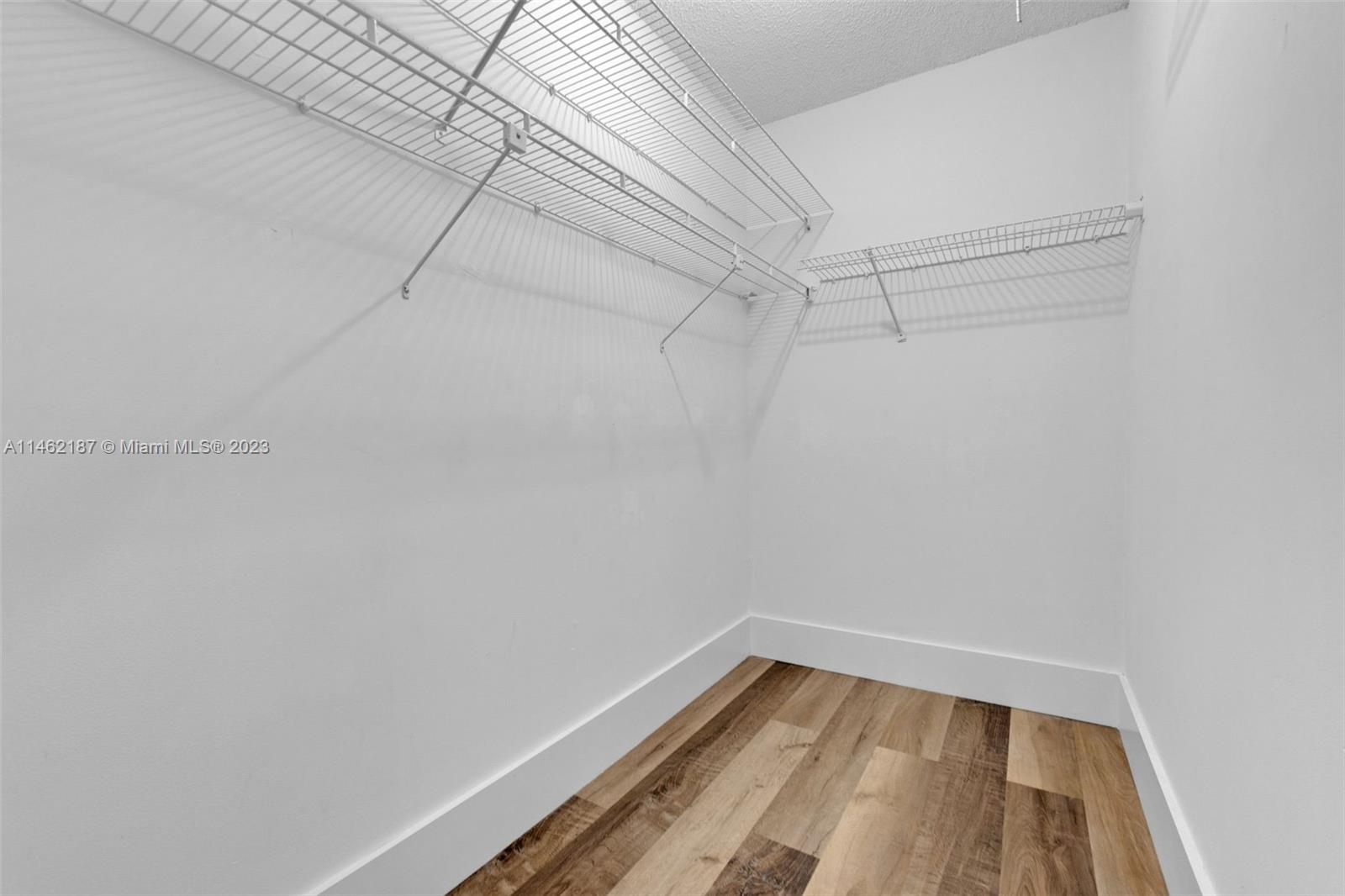 ISLE OF SANDALFOOT CONDO - Residential Lease