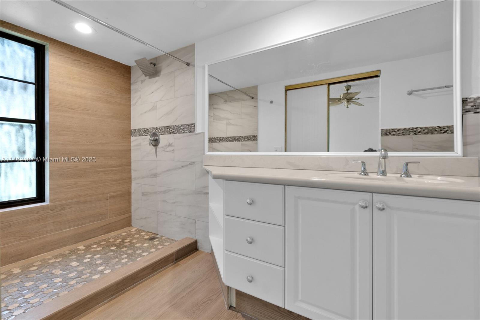 ISLE OF SANDALFOOT CONDO - Residential Lease