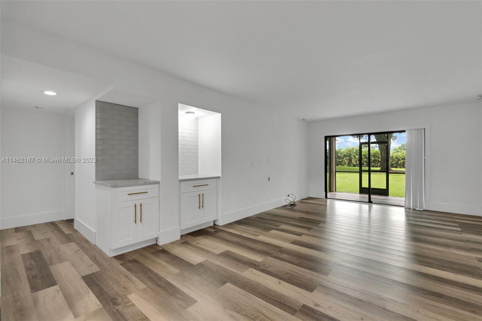 ISLE OF SANDALFOOT CONDO - Residential Lease