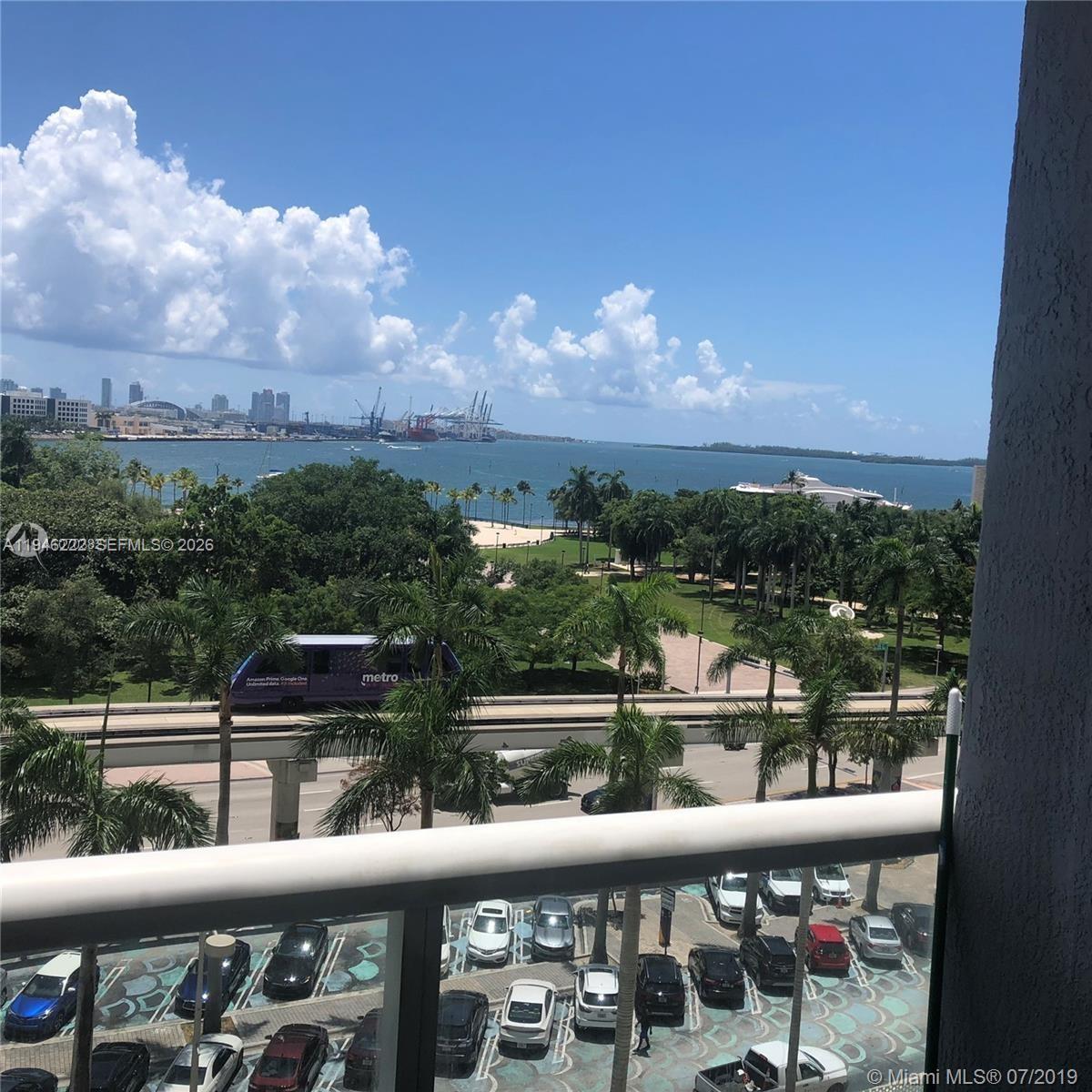 50 BISCAYNE CONDO - Residential
