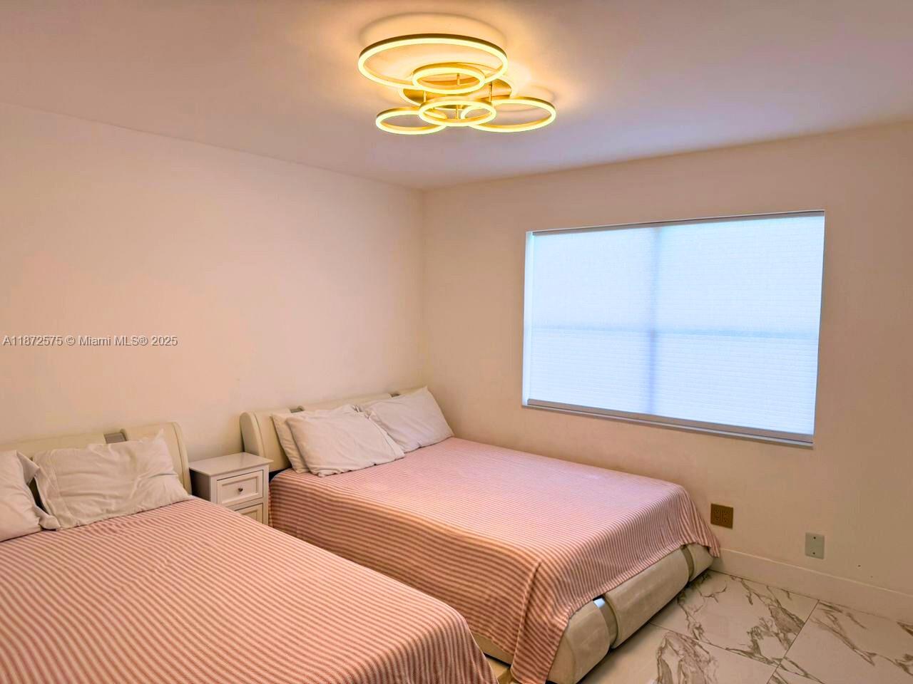 CENTRAL GOLF SEC OF HOLLY - Residential Lease