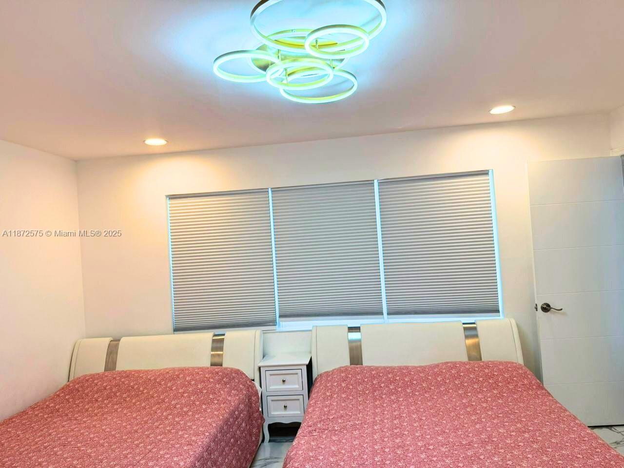 CENTRAL GOLF SEC OF HOLLY - Residential Lease