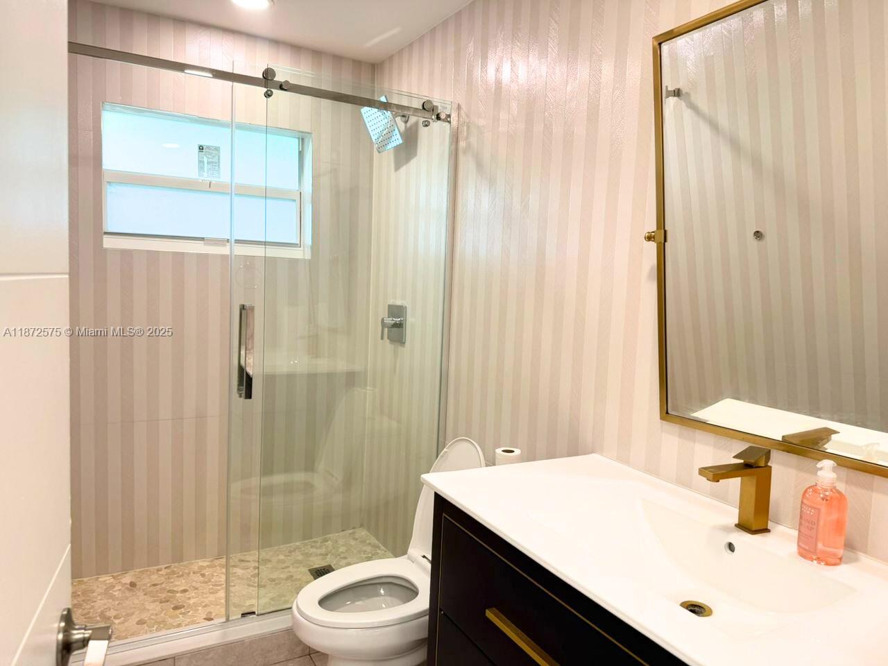 CENTRAL GOLF SEC OF HOLLY - Residential Lease