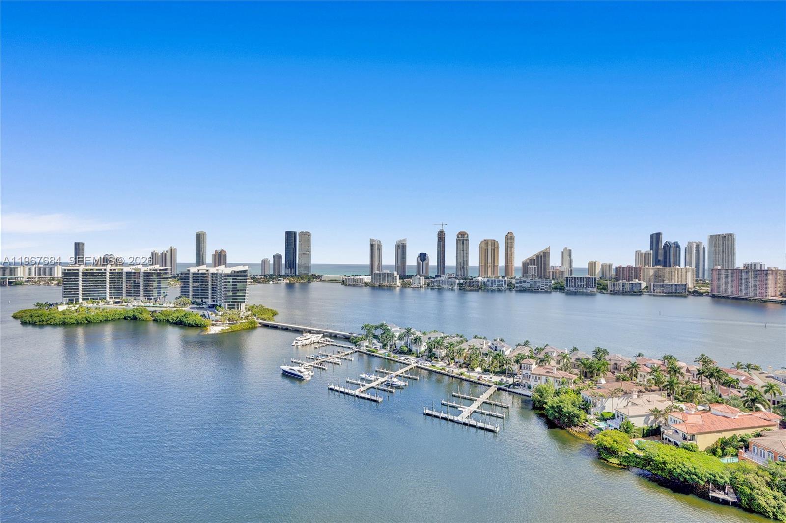 7000 Island Blvd 2404