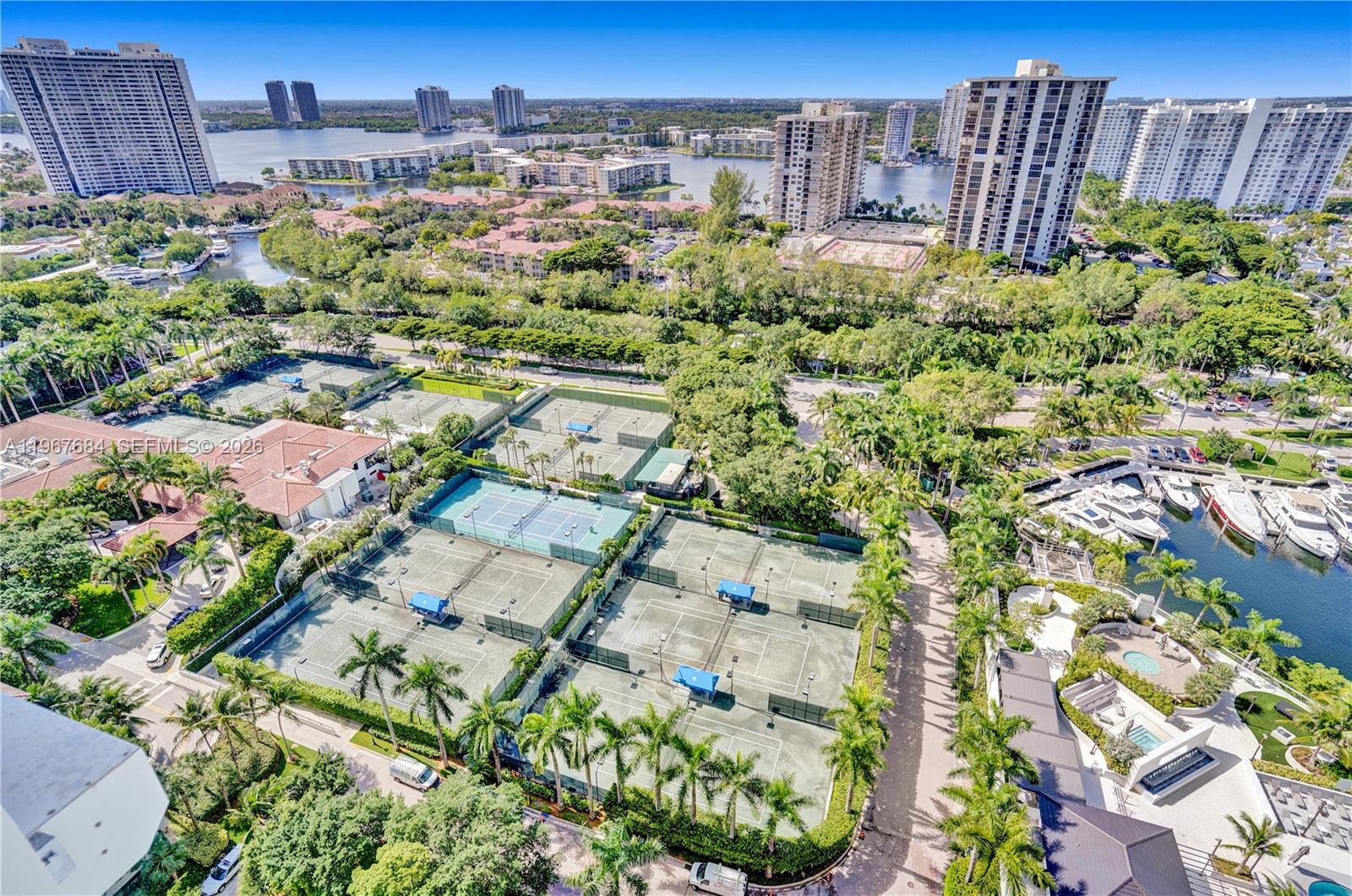 7000 Williams Island. - Residential