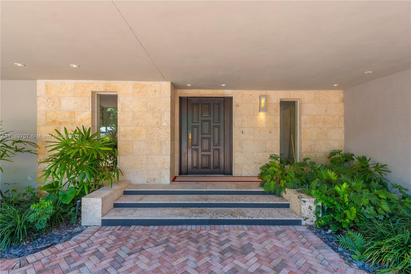 Cape Fla Sec 01 - Residential