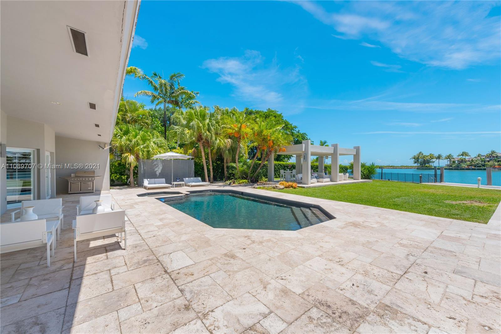 Cape Fla Sec 01 - Residential