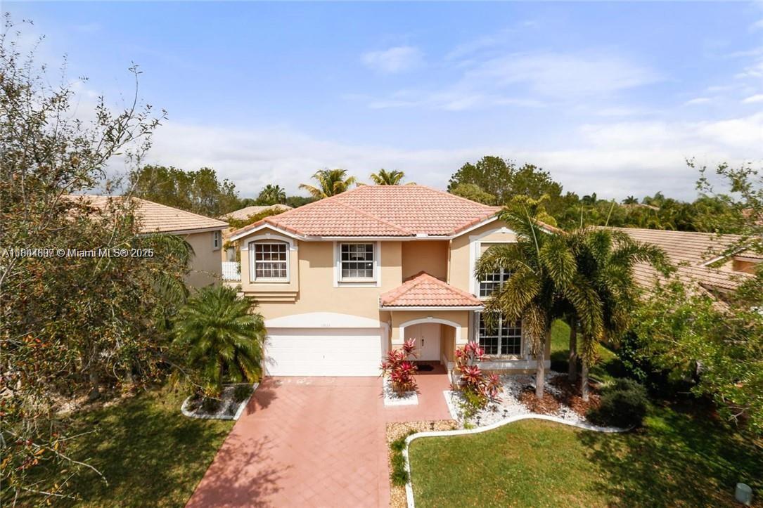Property for Sale at 13833 Nw 22nd St, Sunrise, Miami-Dade County, Florida - Bedrooms: 4 
Bathrooms: 3  - $720,000