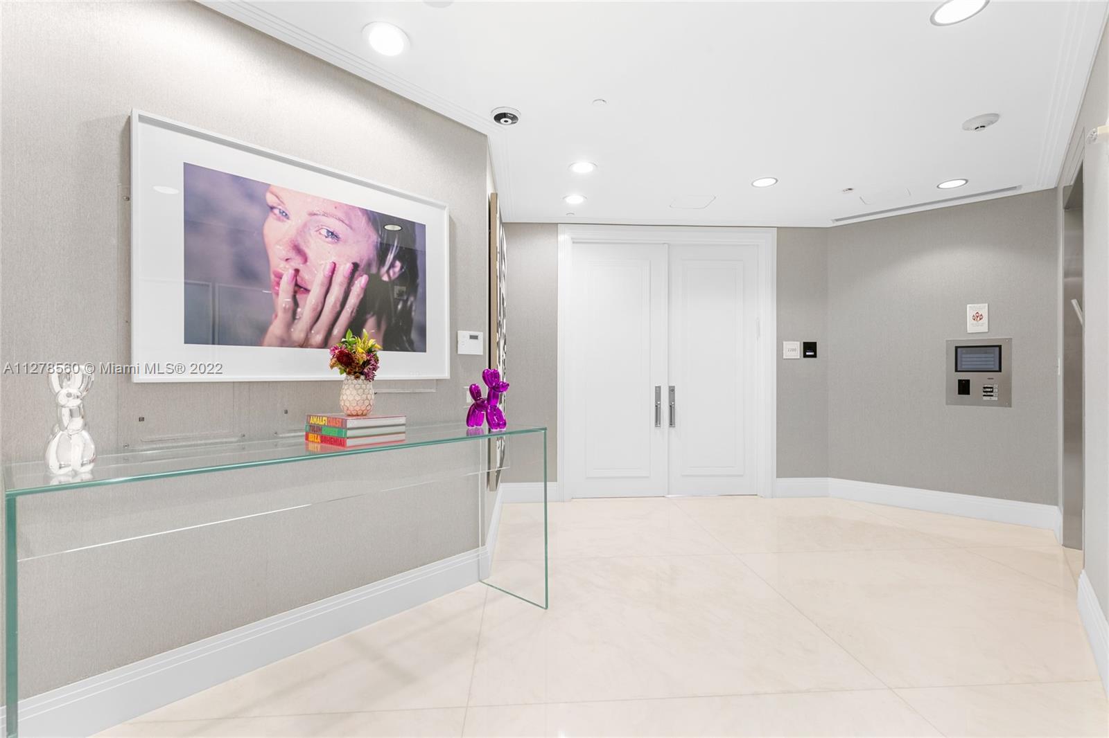 BAL HARBOUR CENTER CONDO - Residential