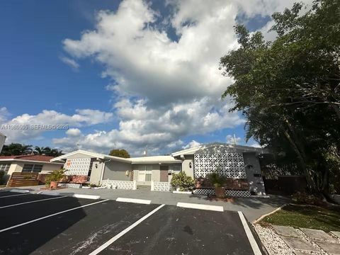 1120 NE 24th Ave 2 Pompano Beach FL 33062