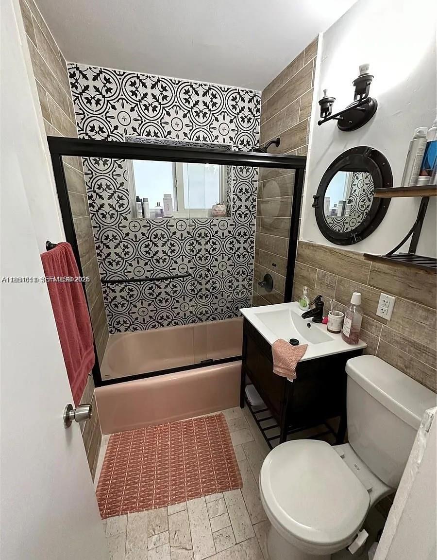 TAMIAMI TRAIL PARK - Residential Income