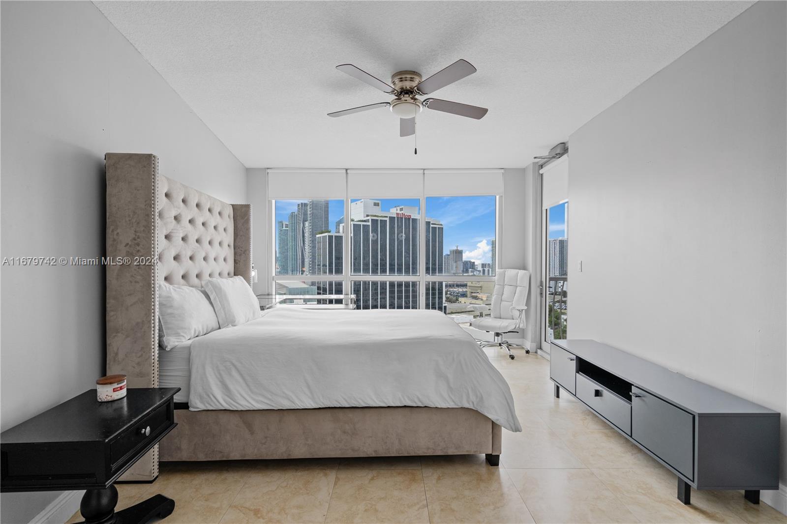 OPERA TOWER CONDO - Residential