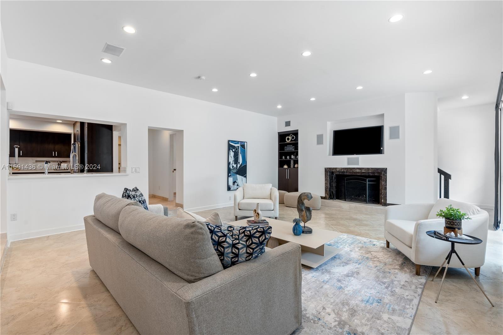 HIGHLAND WOODS SEC 4 - Residential