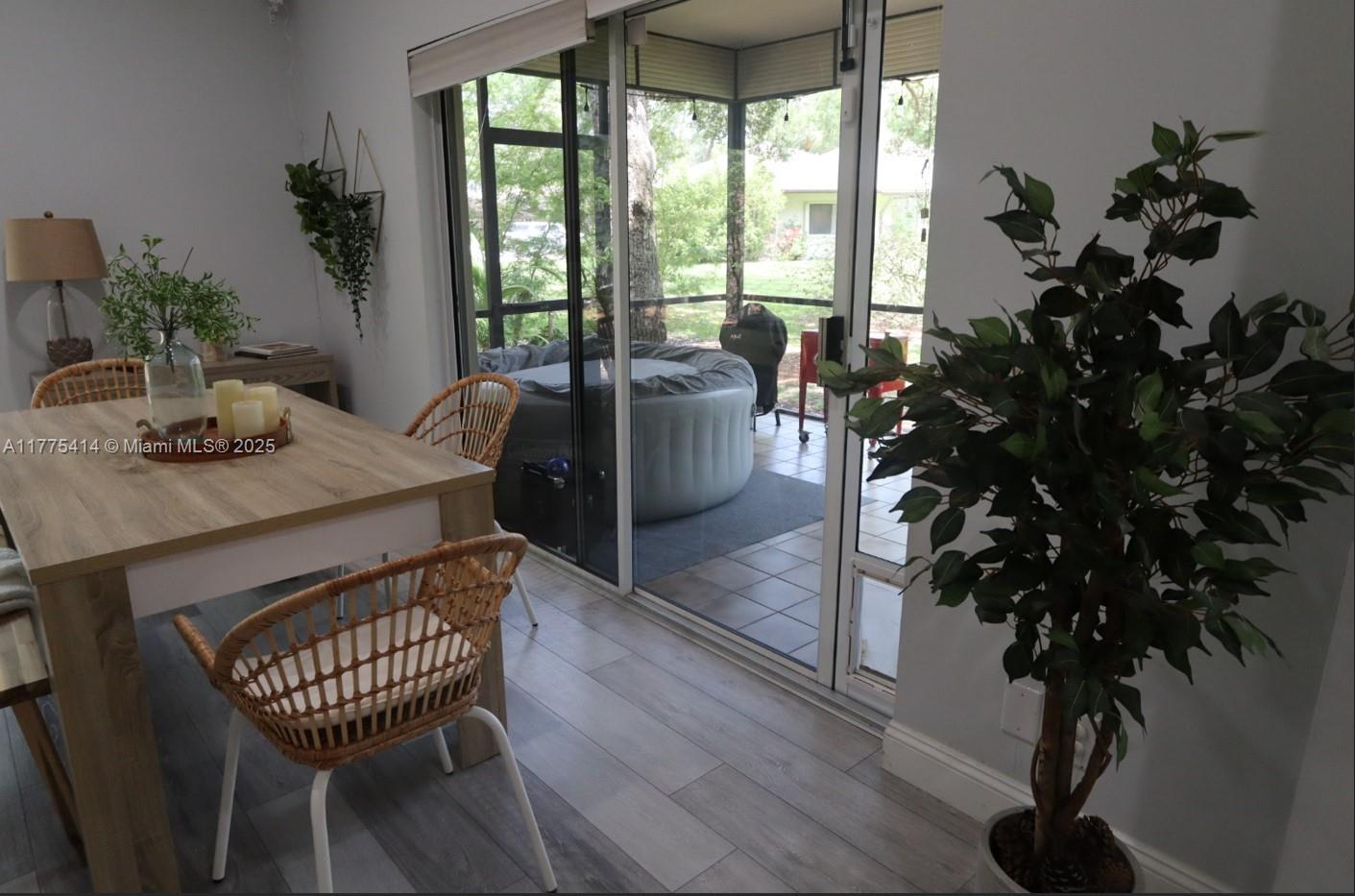 MNR FOREST 2 - Residential Lease