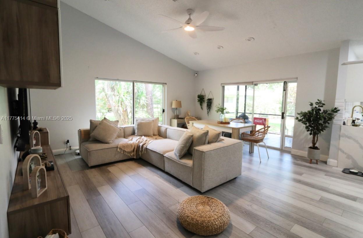 MNR FOREST 2 - Residential Lease