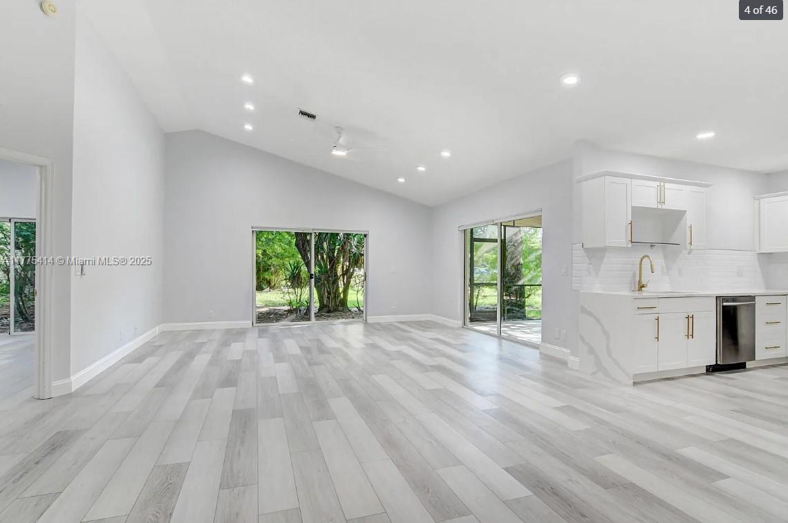 MNR FOREST 2 - Residential Lease