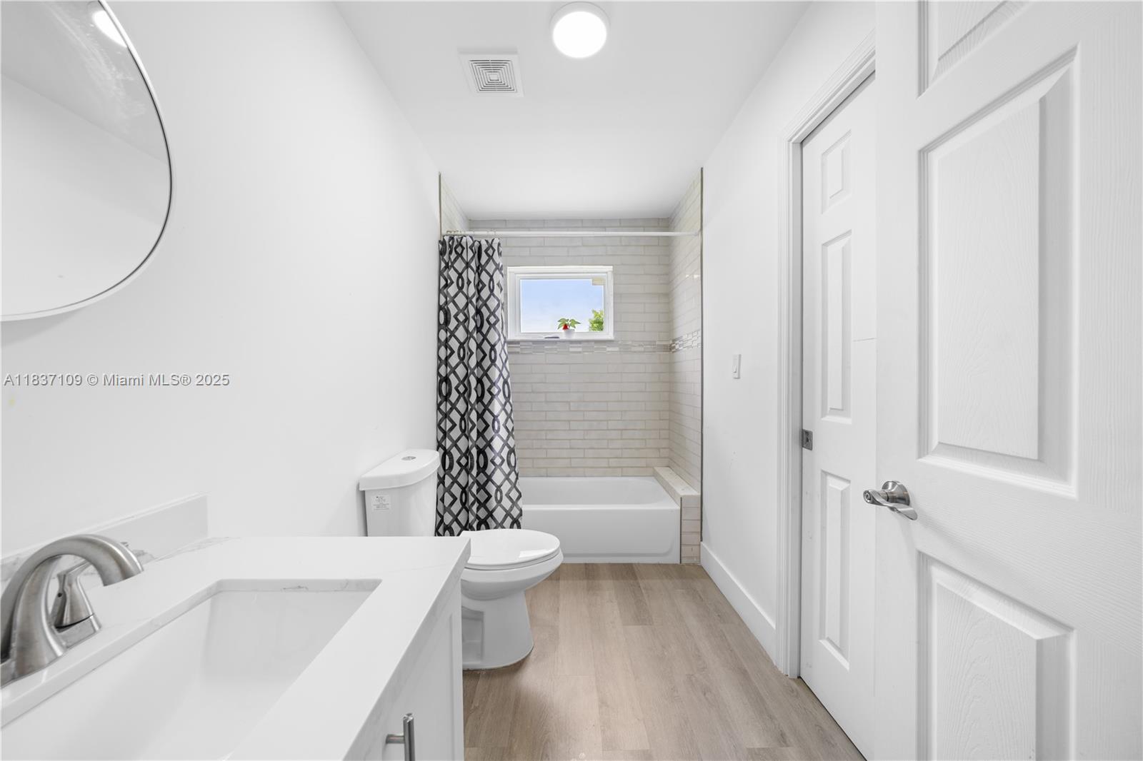 QUEENS PARK - Residential Income