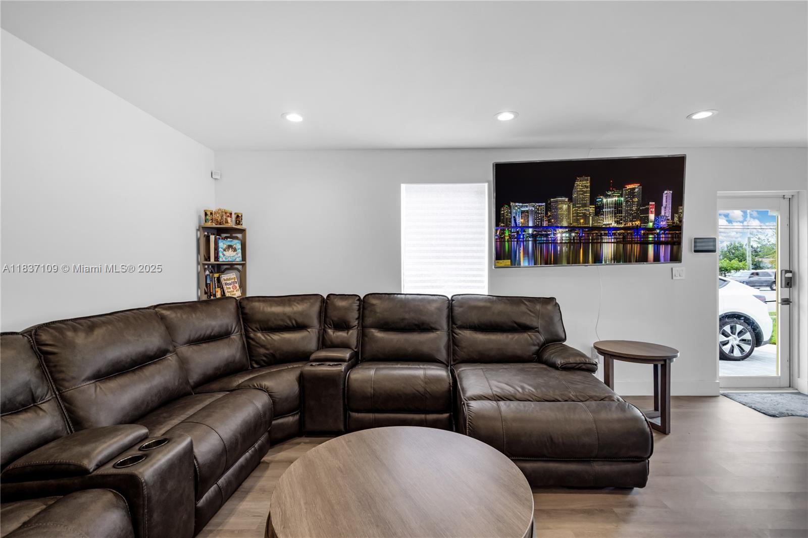 QUEENS PARK - Residential Income