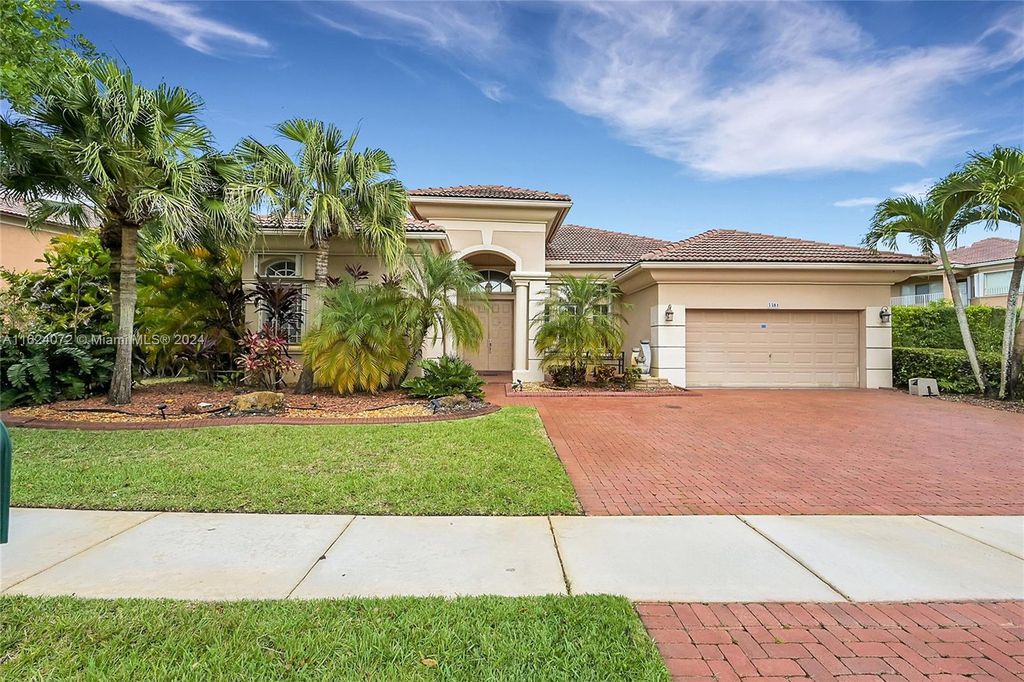 Photo of 3381 SW 195th Ter, Miramar, FL 33029 (MLS # A11624072)