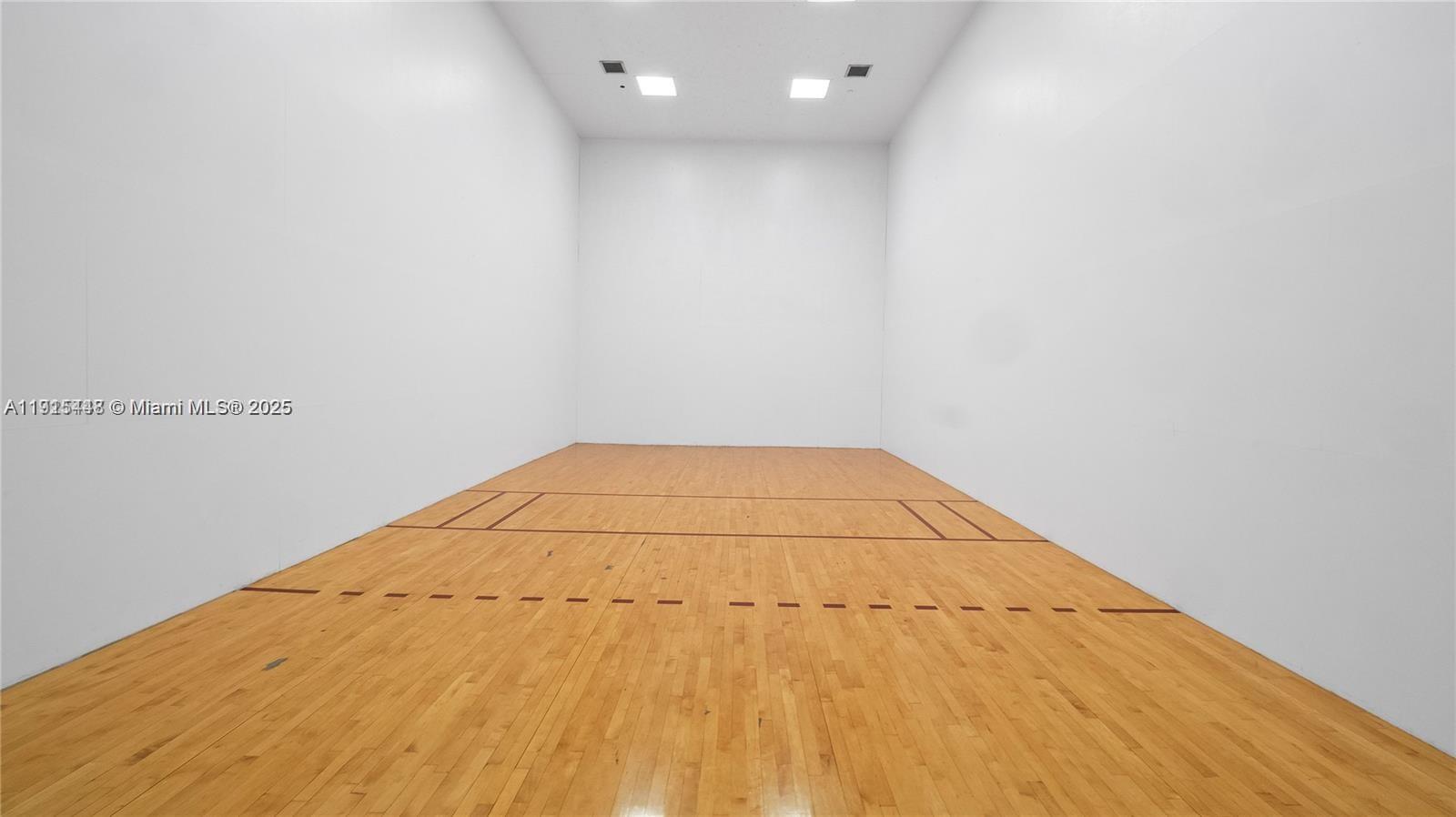 COURVOISIER COURTS CONDO - Residential Lease