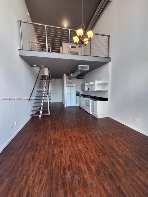 690 SW 1st Ct 2711