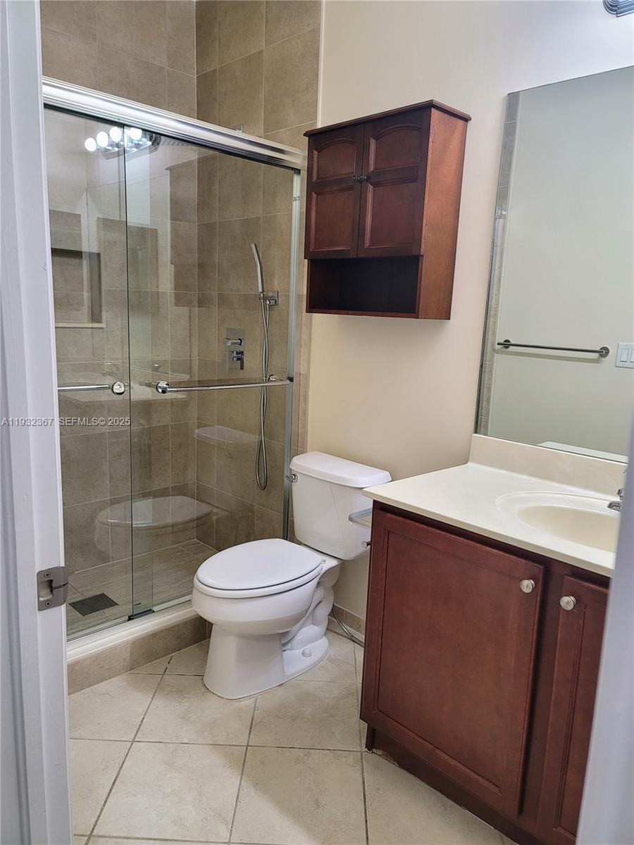 CENTURY GARDENS AT TAMIAM - Residential