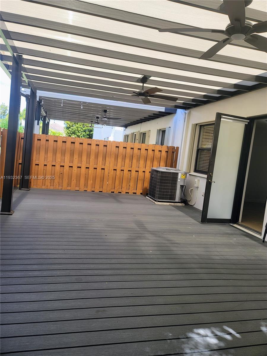 CENTURY GARDENS AT TAMIAM - Residential