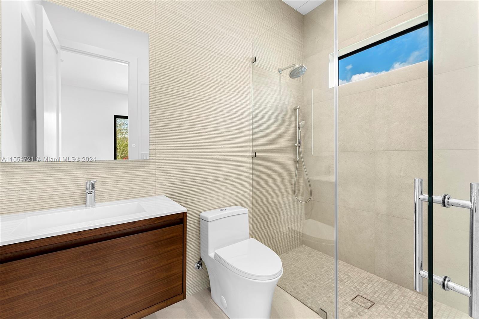 PINE TREE ESTATES 1ST ADD - Residential