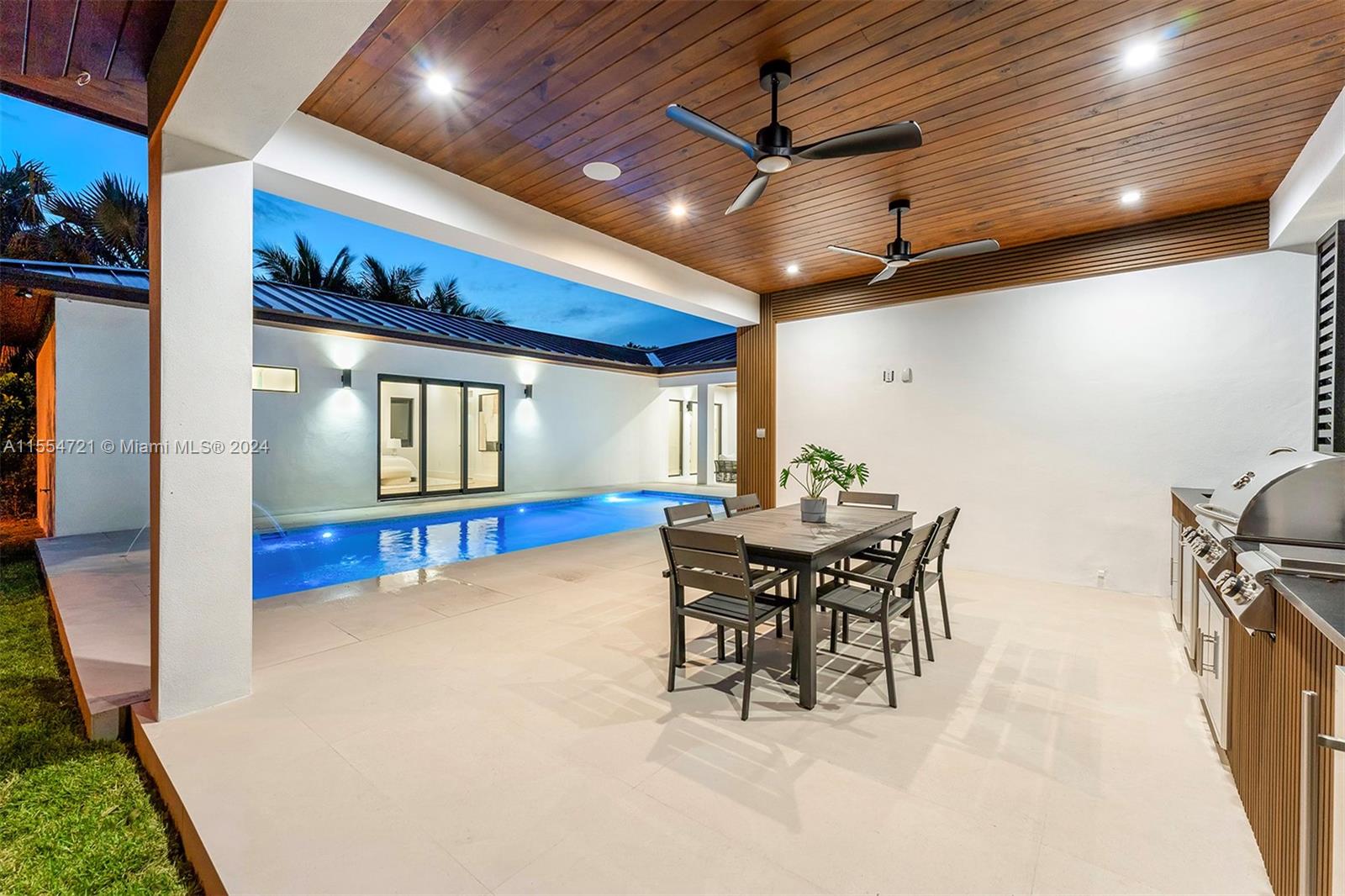 PINE TREE ESTATES 1ST ADD - Residential