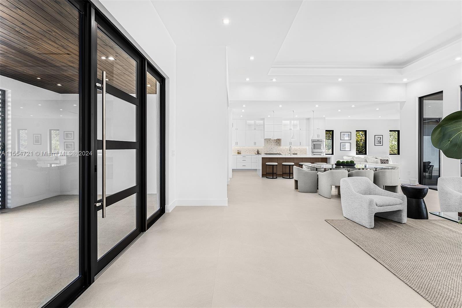 PINE TREE ESTATES 1ST ADD - Residential