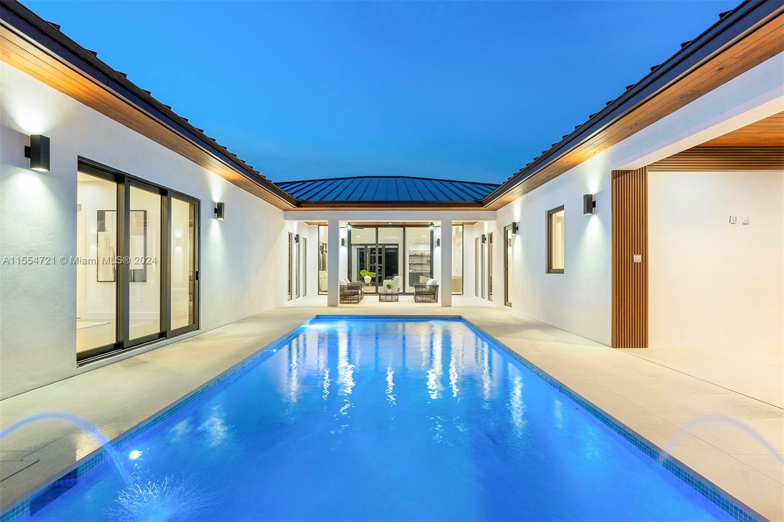 PINE TREE ESTATES 1ST ADD - Residential