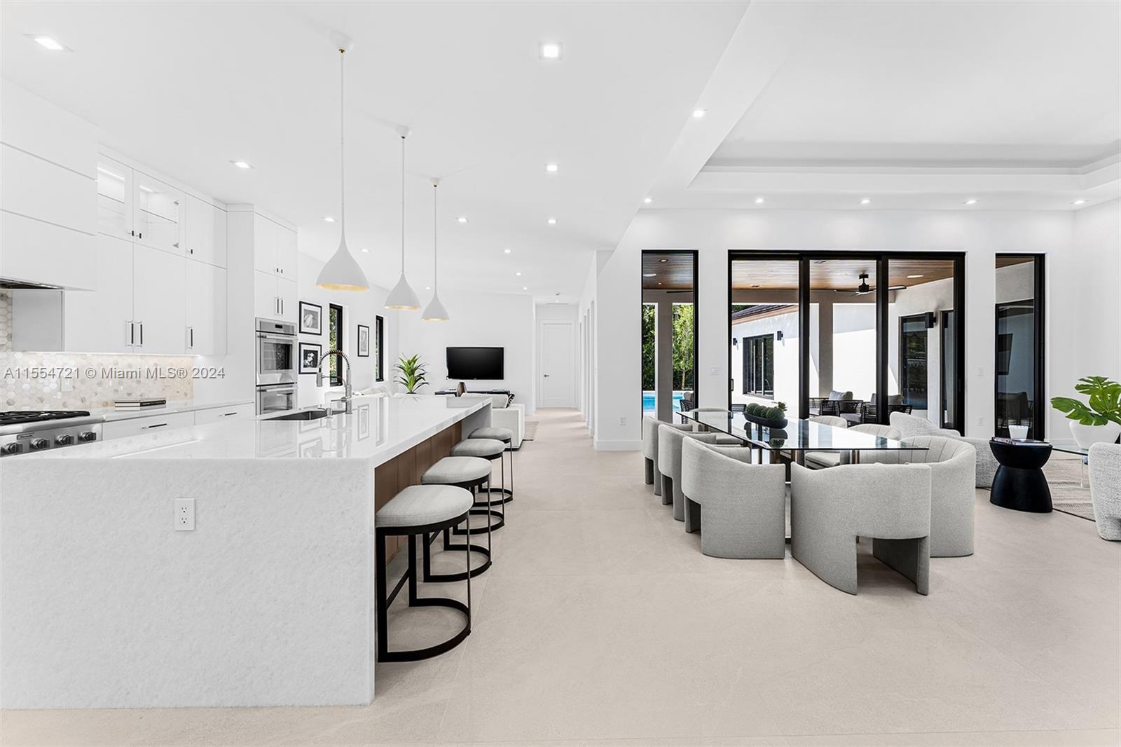 PINE TREE ESTATES 1ST ADD - Residential