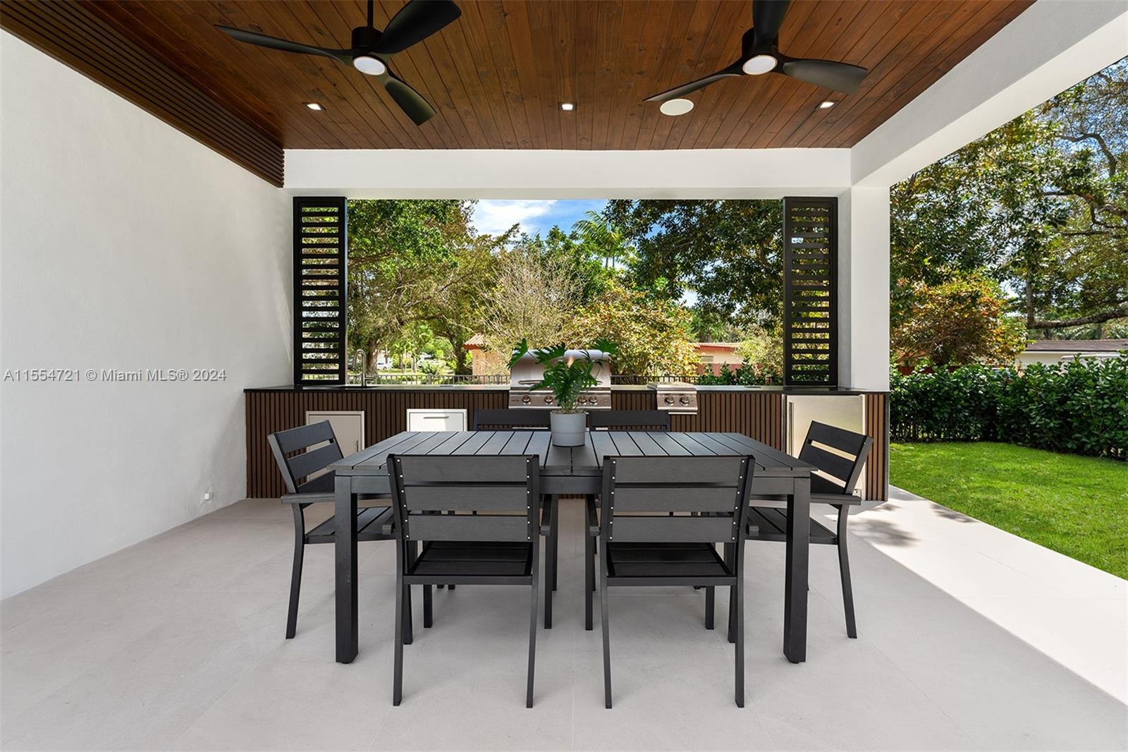 PINE TREE ESTATES 1ST ADD - Residential