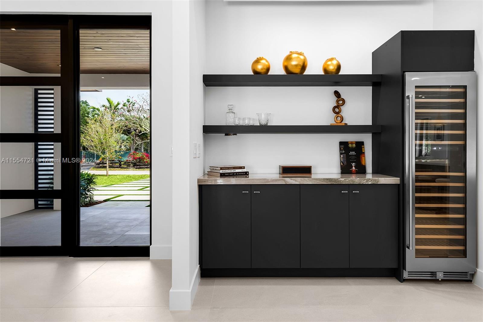 PINE TREE ESTATES 1ST ADD - Residential