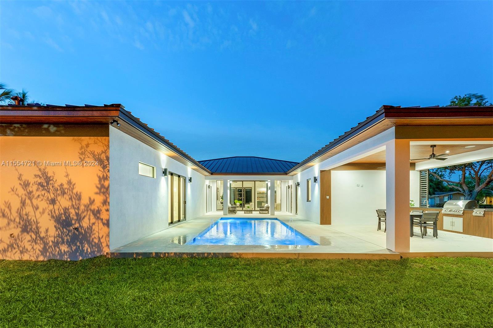 PINE TREE ESTATES 1ST ADD - Residential