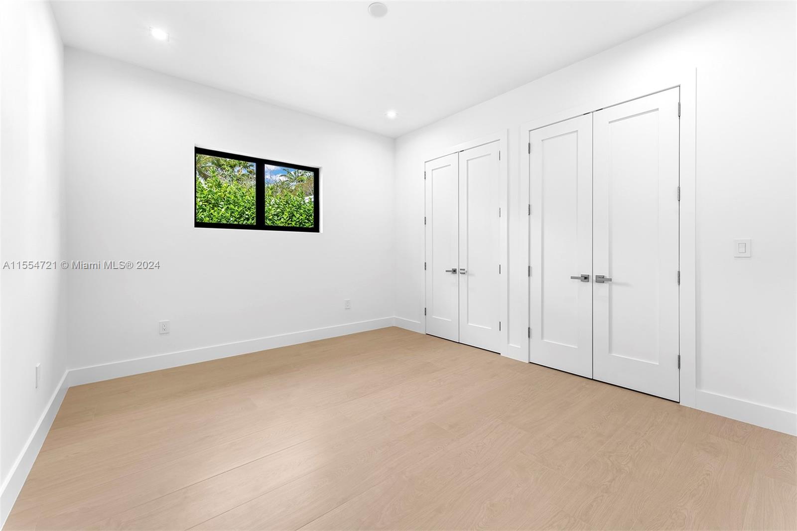 PINE TREE ESTATES 1ST ADD - Residential