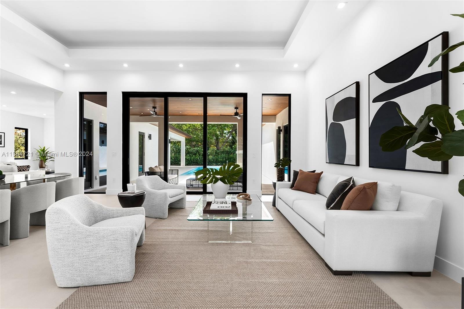 PINE TREE ESTATES 1ST ADD - Residential