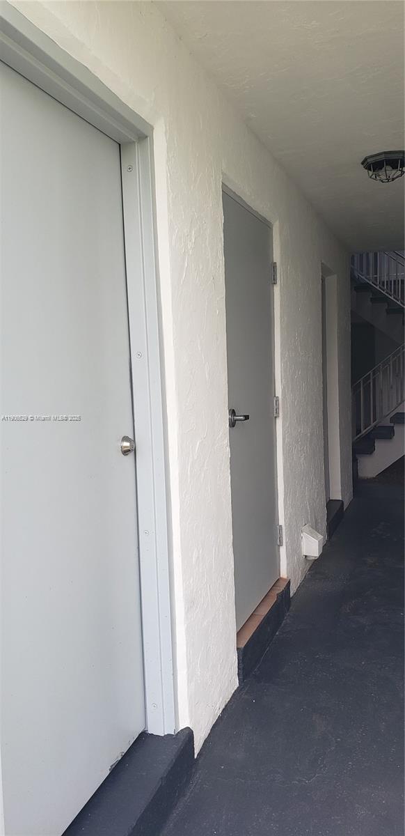 SUNSET PALMS WEST CONDO - Residential