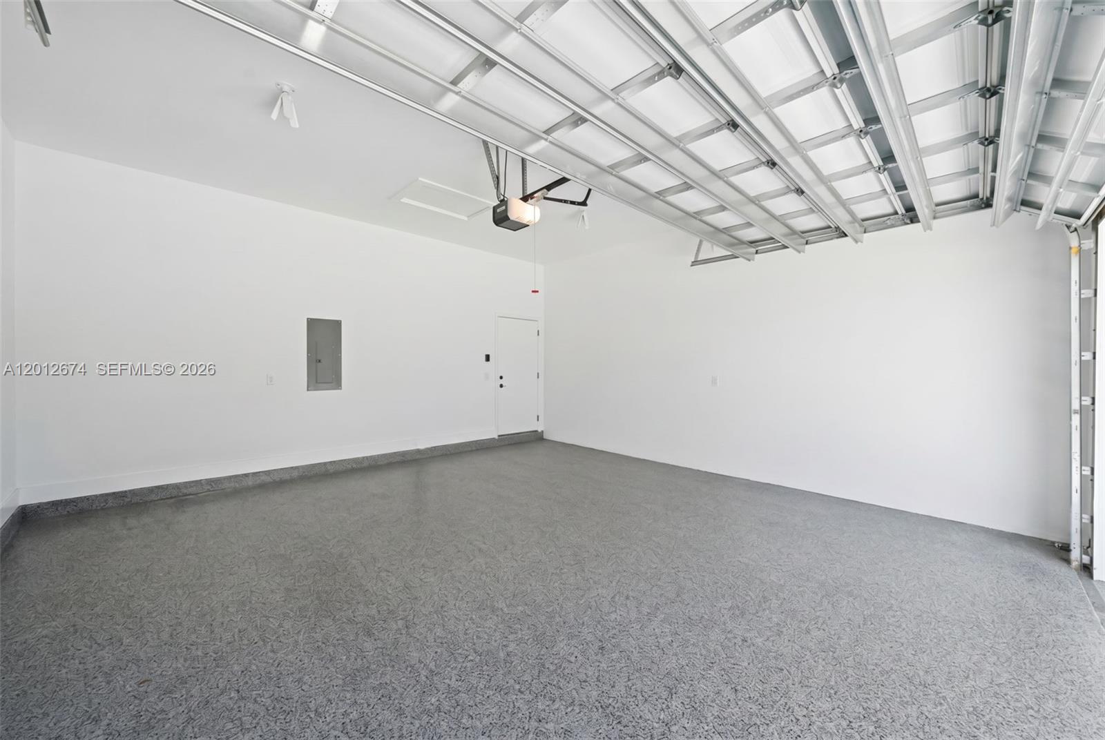 ROOSEVELT GARDENS - Residential Lease