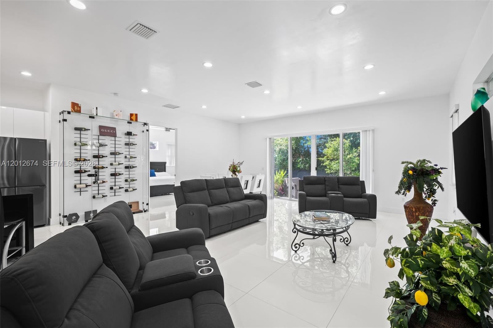ROOSEVELT GARDENS - Residential Lease