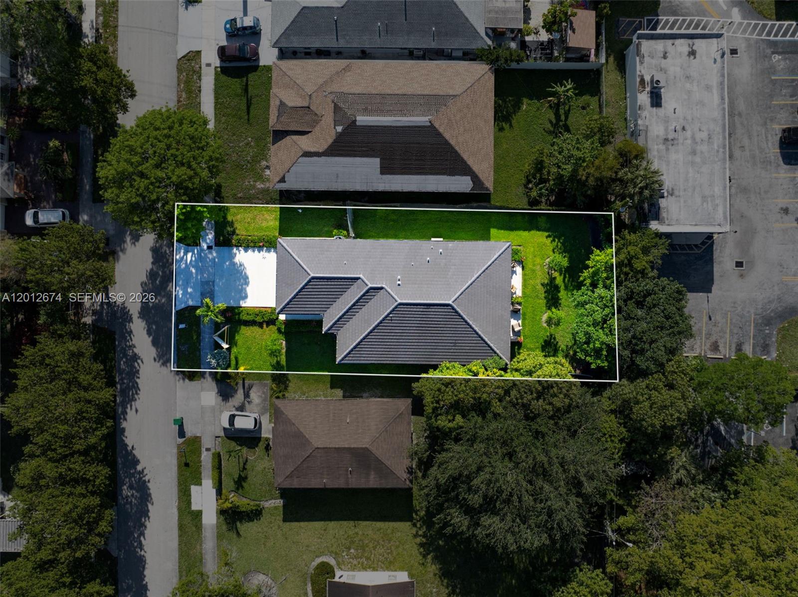 ROOSEVELT GARDENS - Residential Lease